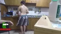 Abspielen die besten romantischen Fotzen gefickt fett gefickt beim Kochen