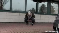 Afspelen De vrouw weet uw aandacht te trekken