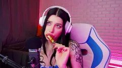 Reproducir Asmr Wet and Sexy: Honey Haze's Licking and Chupking desencadenantes
