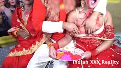 Jouer Spécial Holi indien chaud : Chudayi Desi Sex en audio hindi clair